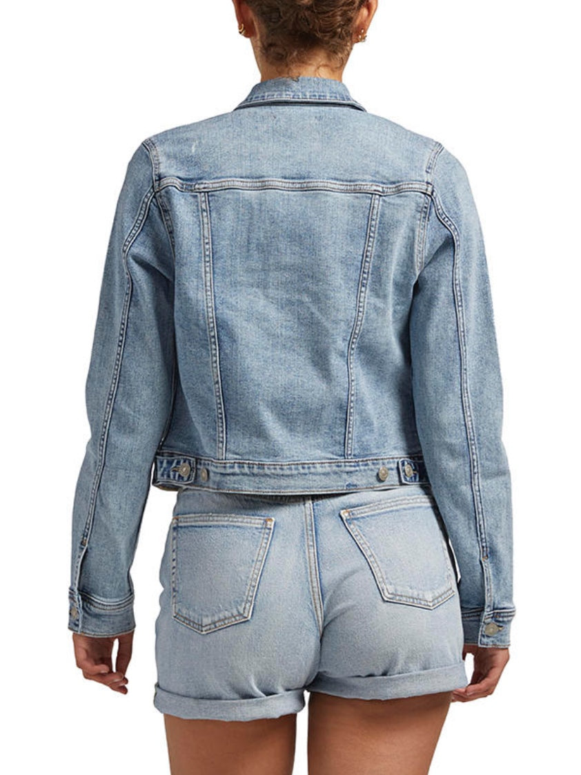 The Fitted Jean Jacket